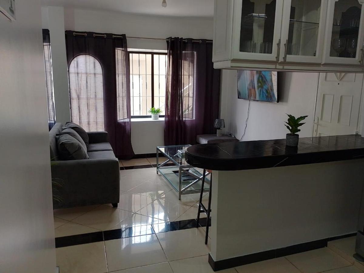 Comfortable 3-Bedroom Apartment, Close To The American Consulate Guayaquil Ngoại thất bức ảnh