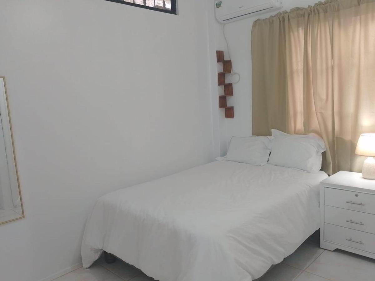 Comfortable 3-Bedroom Apartment, Close To The American Consulate Guayaquil Ngoại thất bức ảnh